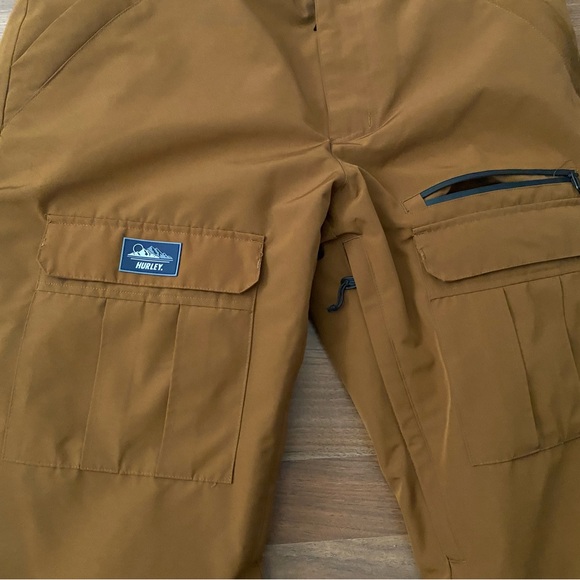 Hurley Cargo Snowboard Pants Size Large like New Condition - Picture 3 of 4